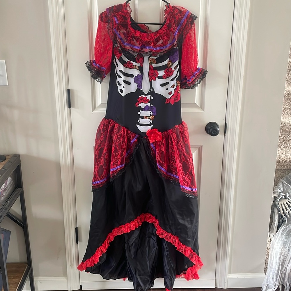 XL women’s sugar skeleton dress ( sugar skulls calavera)
